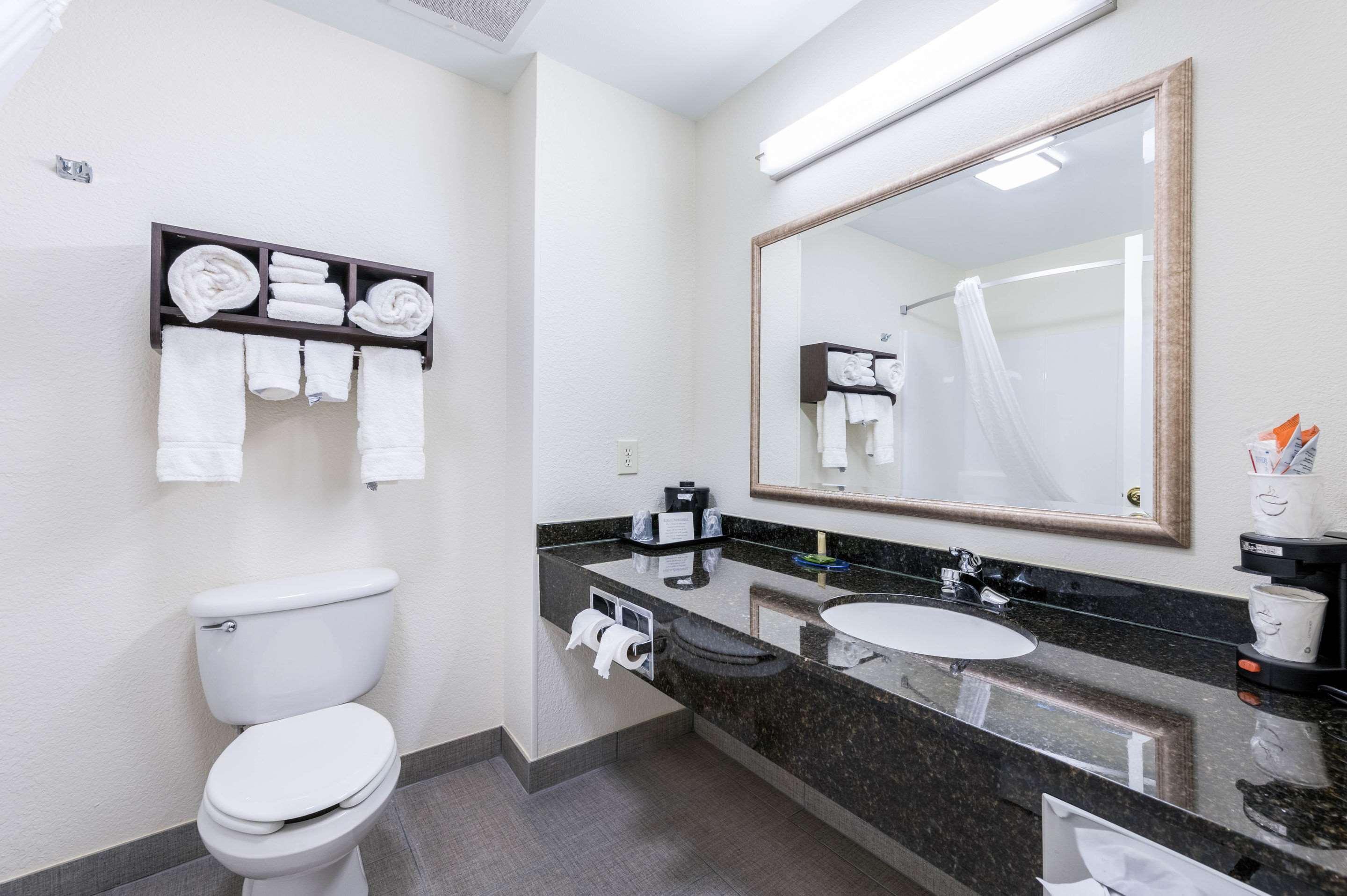 Clarion Pointe Madison-Huntsville Экстерьер фото