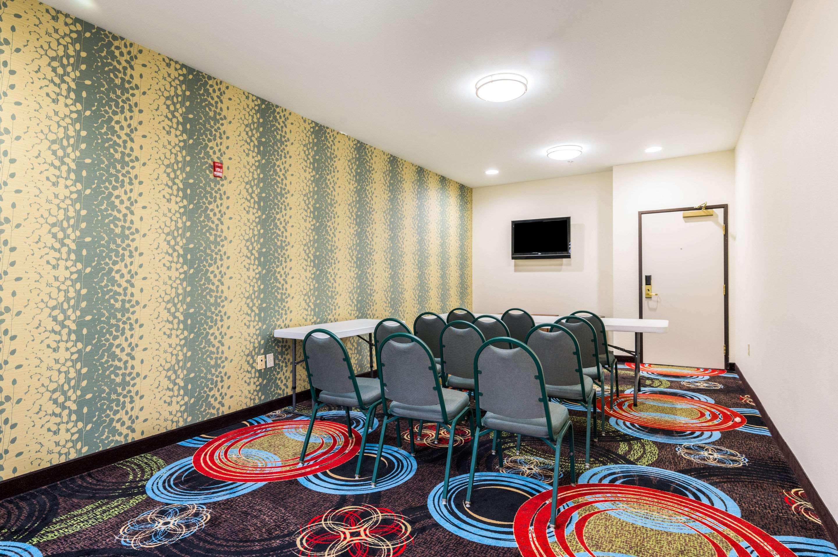 Clarion Pointe Madison-Huntsville Экстерьер фото