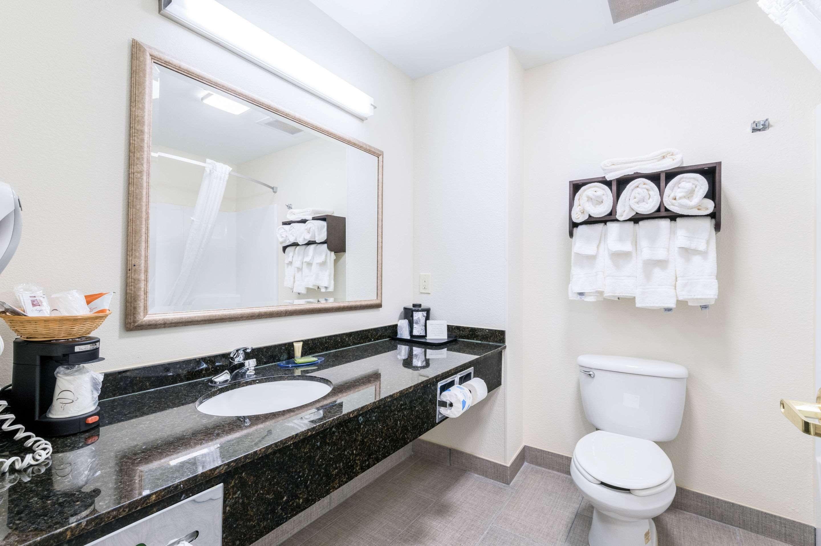 Clarion Pointe Madison-Huntsville Экстерьер фото