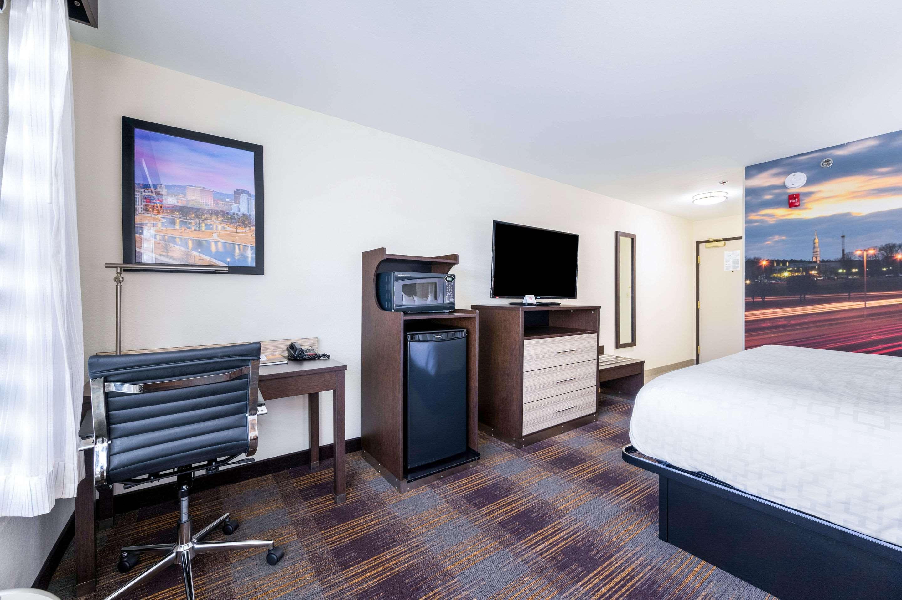Clarion Pointe Madison-Huntsville Экстерьер фото