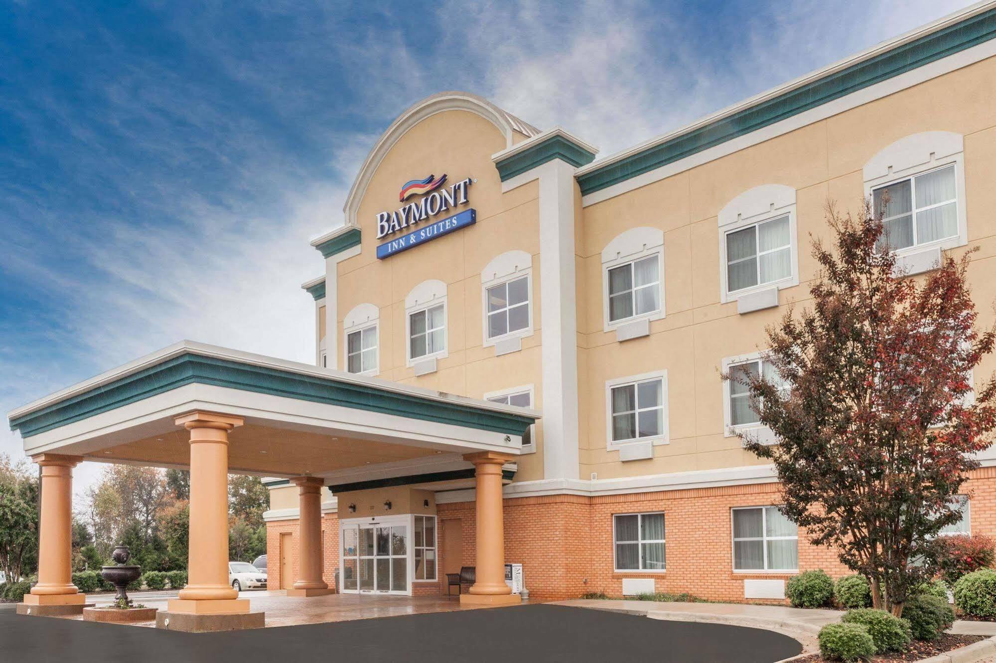 Clarion Pointe Madison-Huntsville Экстерьер фото