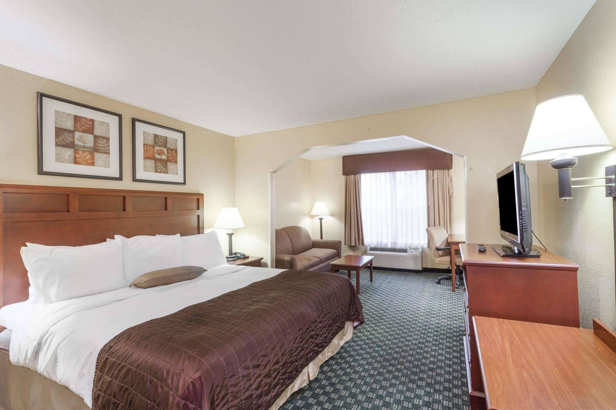 Clarion Pointe Madison-Huntsville Экстерьер фото
